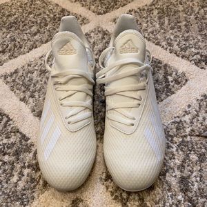BRAND NEW Adidas X18.3 FG J soccer cleats